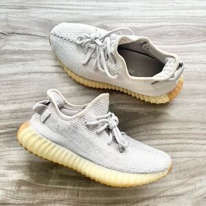 Size 7 Mens/ 8.5 Womens- adidas Yeezy Boost 350 V2 Low Sesame